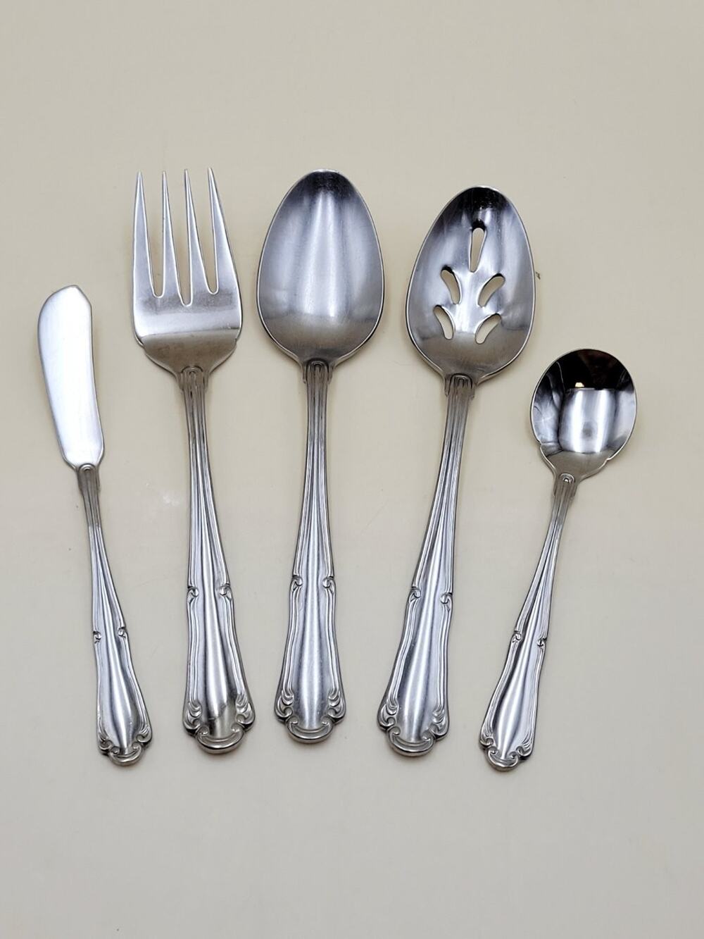Wallace Hotel Lux 18/10 Stainless Steel 5pc Serving Set Fork Spoons Spreader